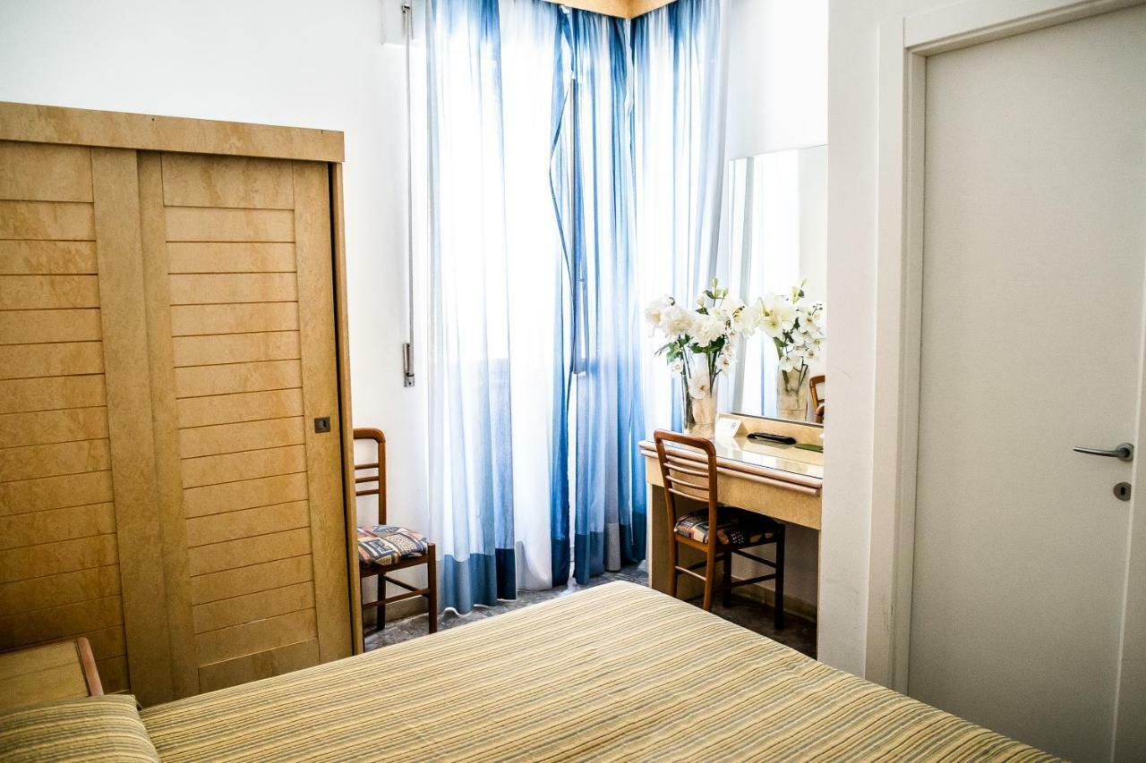 Hotel West End Αλάσιο Εξωτερικό φωτογραφία