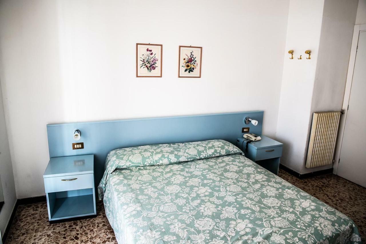Hotel West End Αλάσιο Εξωτερικό φωτογραφία