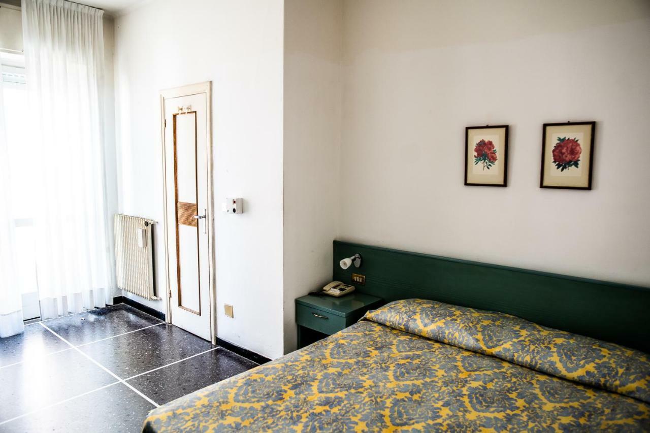 Hotel West End Αλάσιο Εξωτερικό φωτογραφία