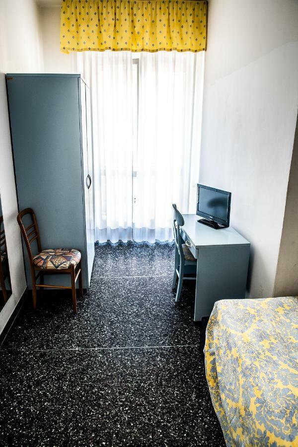 Hotel West End Αλάσιο Εξωτερικό φωτογραφία