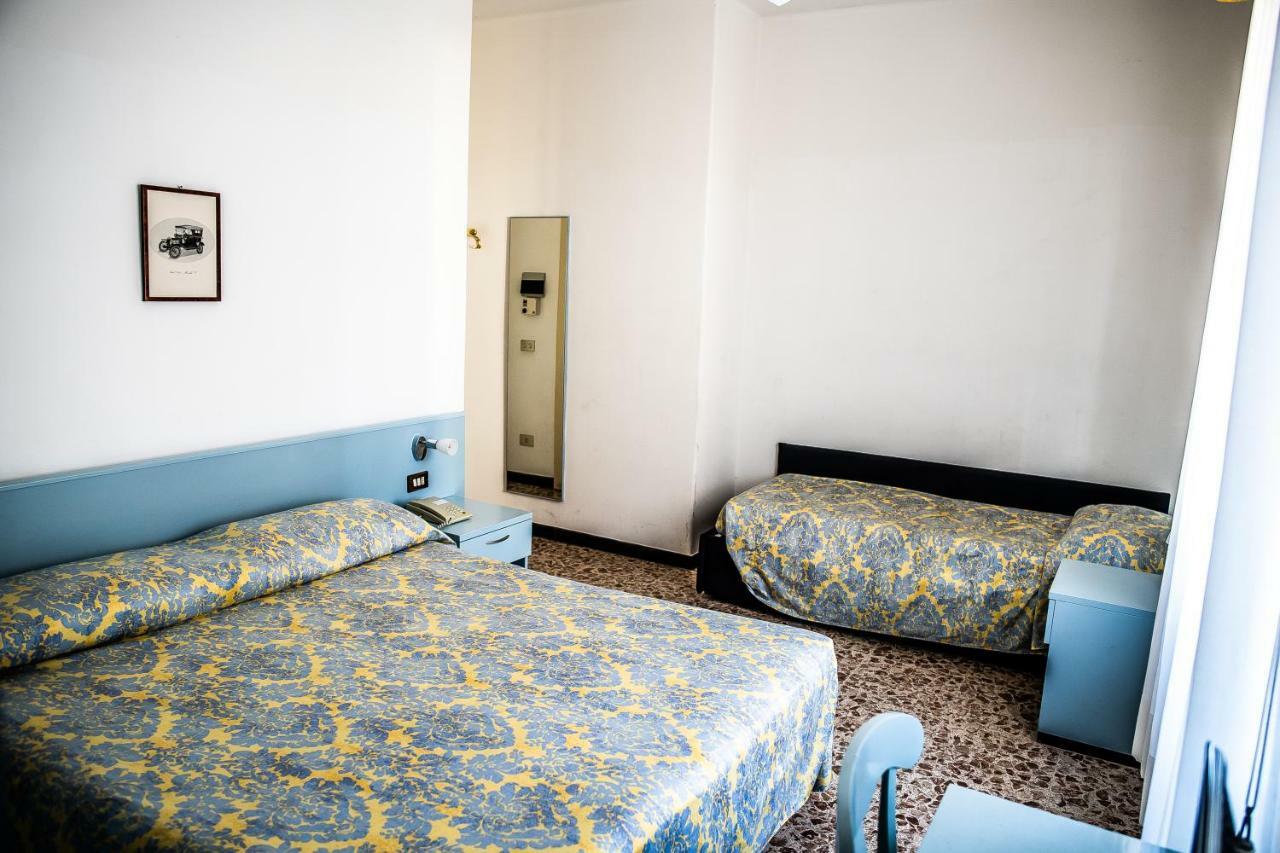 Hotel West End Αλάσιο Εξωτερικό φωτογραφία