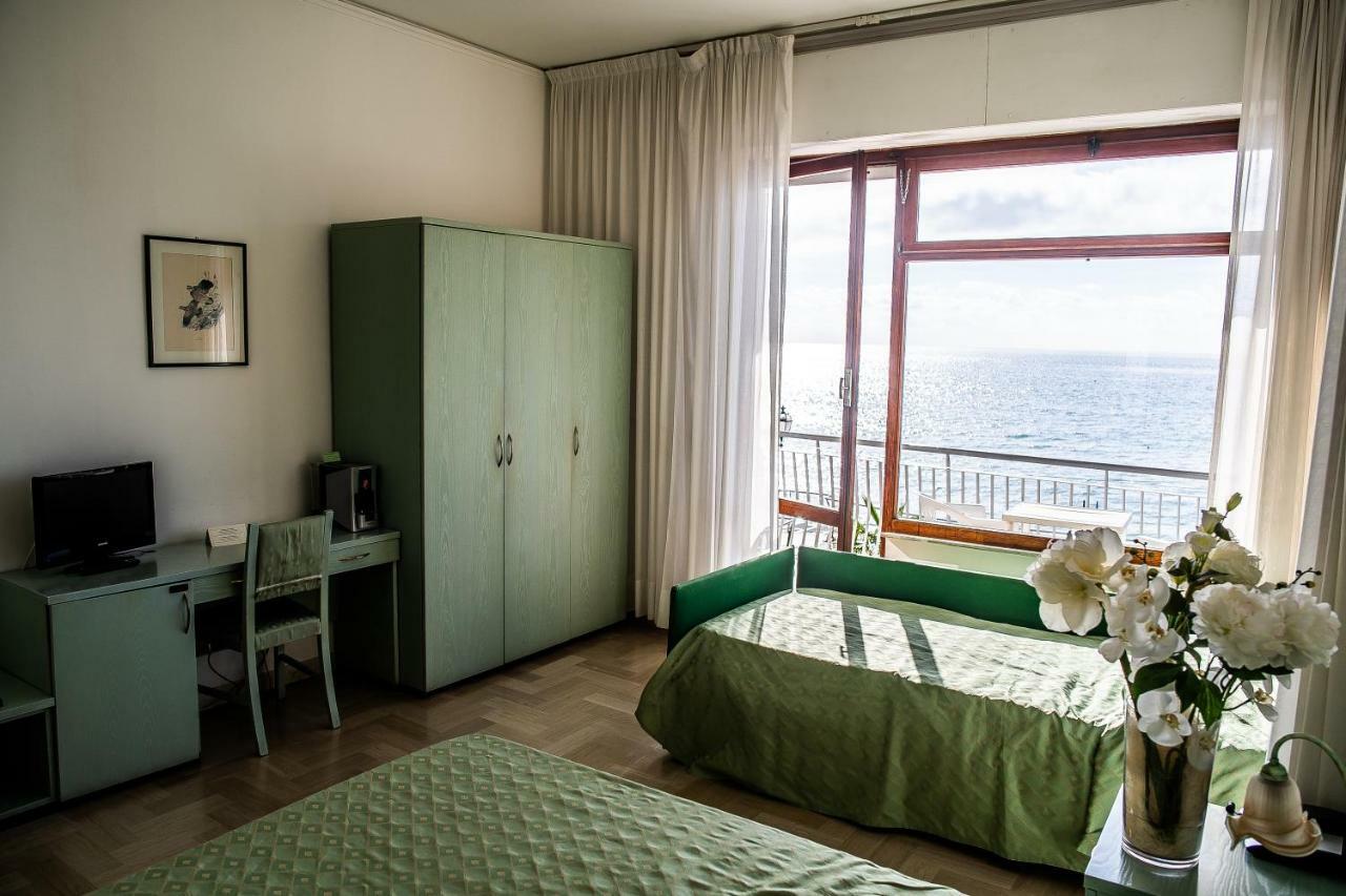 Hotel West End Αλάσιο Εξωτερικό φωτογραφία