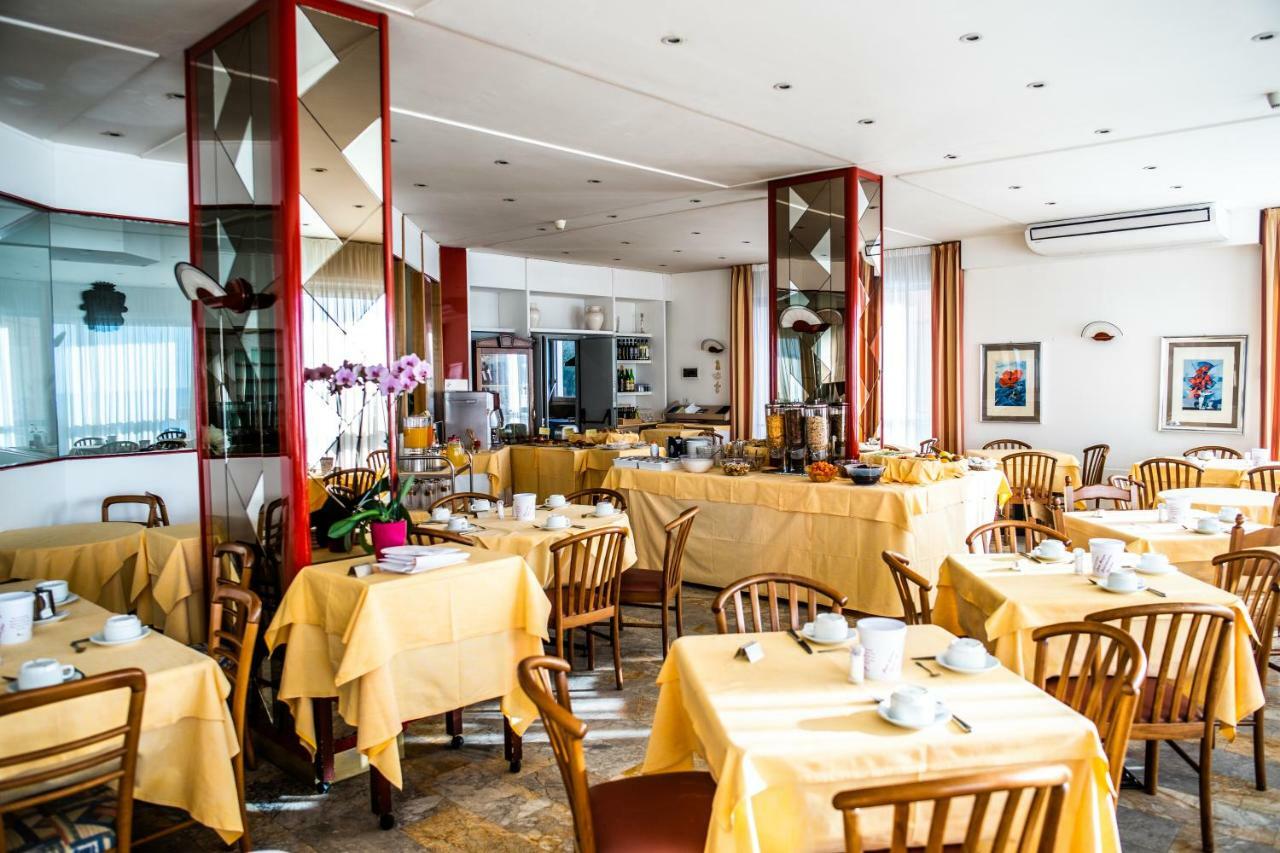 Hotel West End Αλάσιο Εξωτερικό φωτογραφία