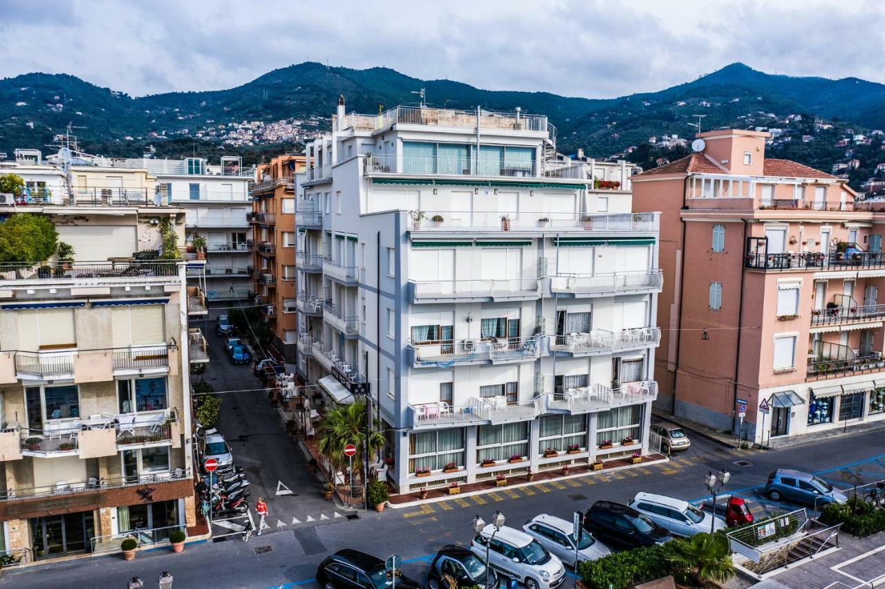 Hotel West End Αλάσιο Εξωτερικό φωτογραφία